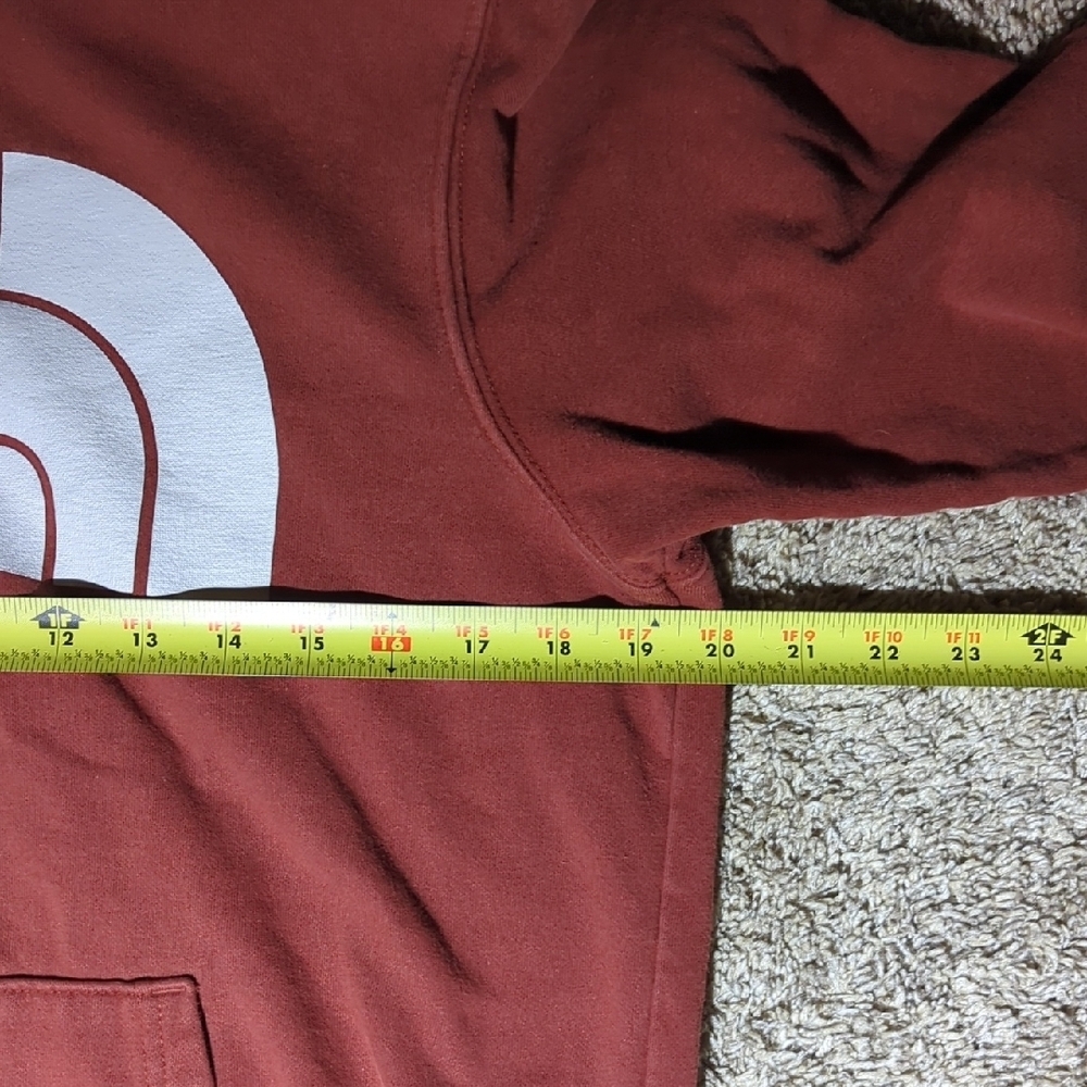 The North Face Men's Maroon Hoodie - Picture 9 of 9
